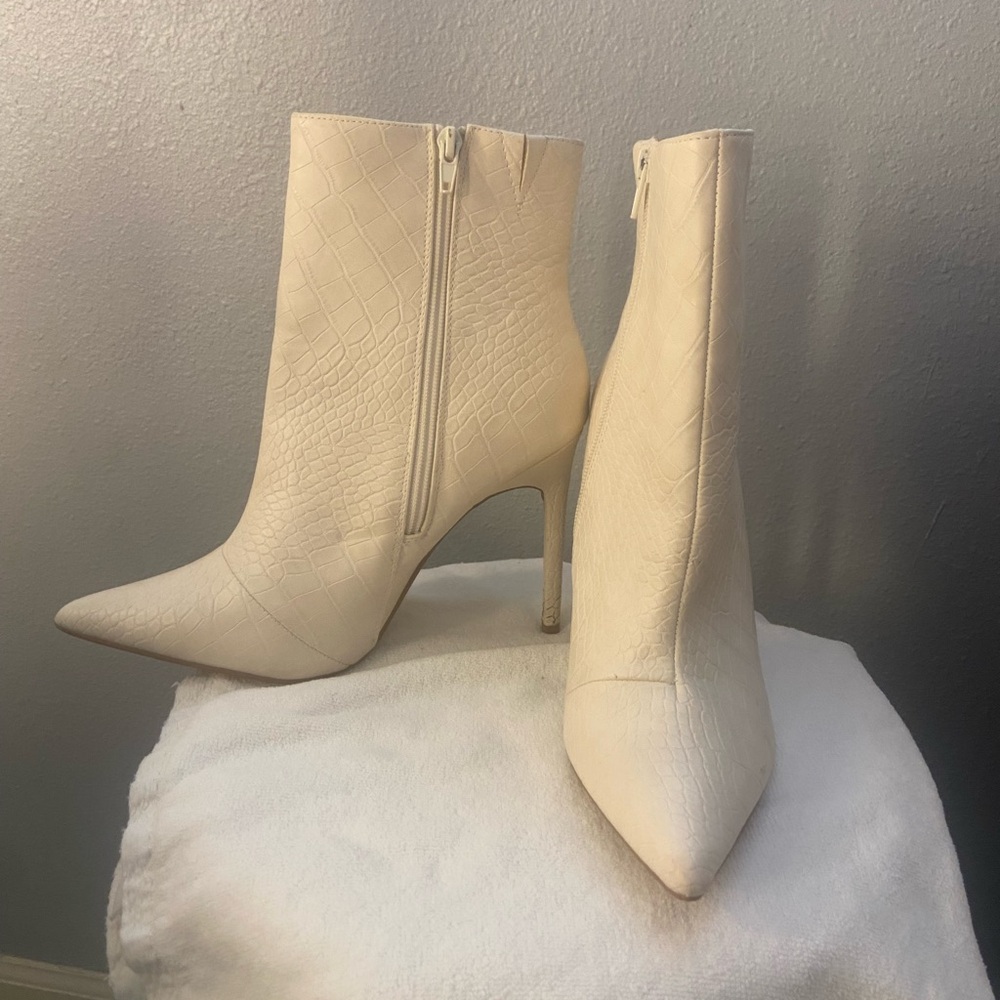 Elegant Cream Ankle Boots